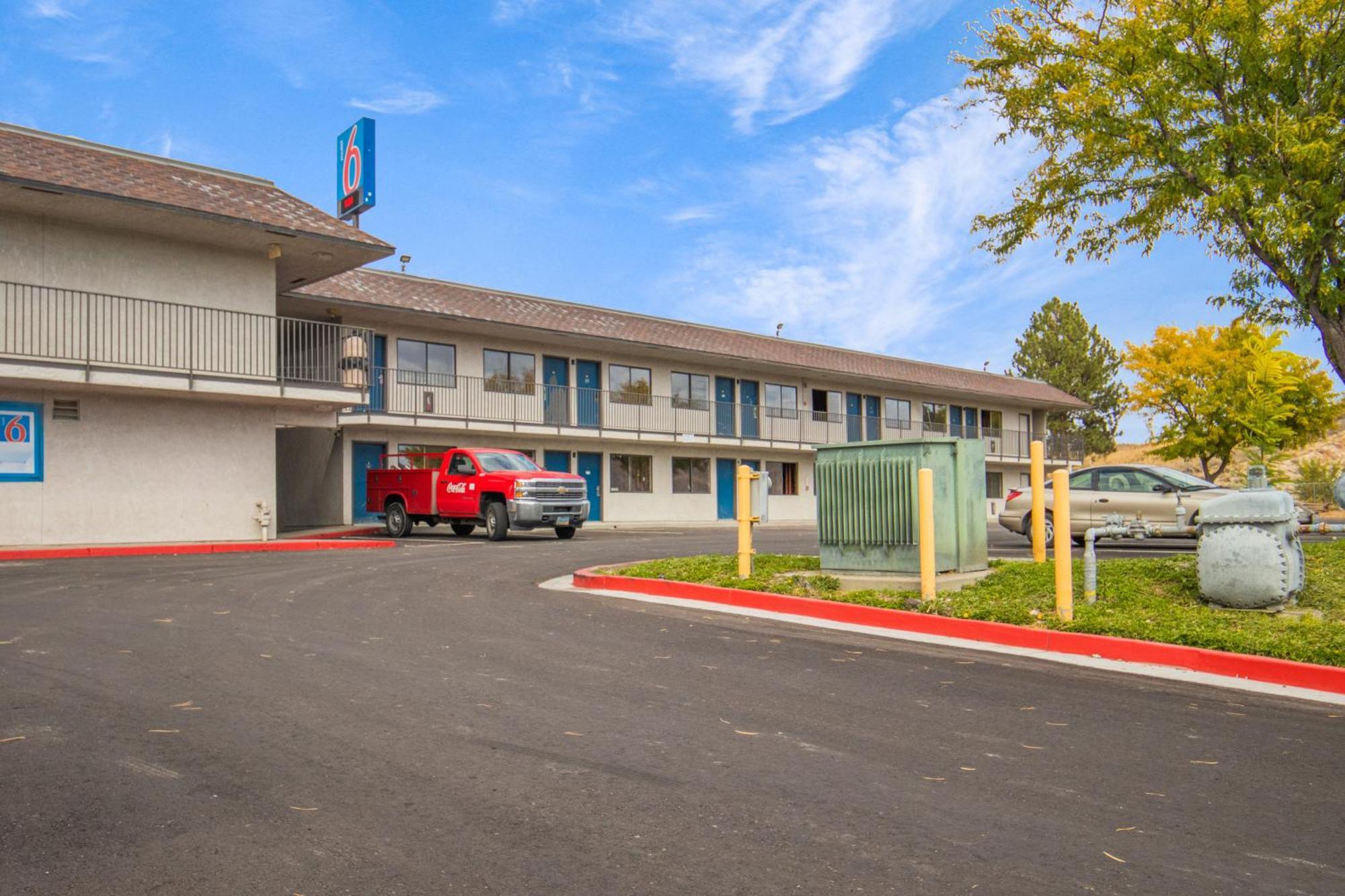 Motel 6-Elko, Nv Exteriör bild